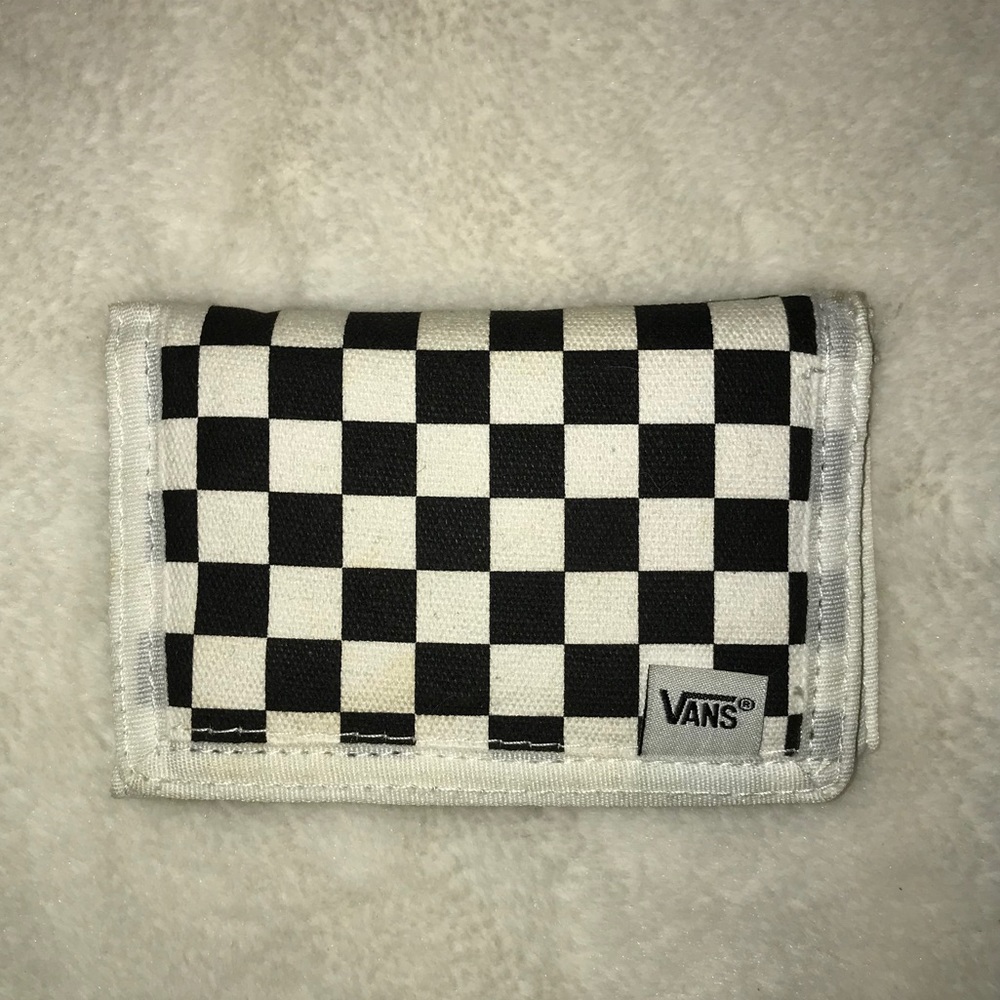 Vans Black & White Checkered Wallet🤍🖤